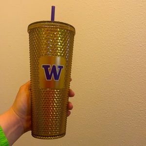 Starbucks Washington studded